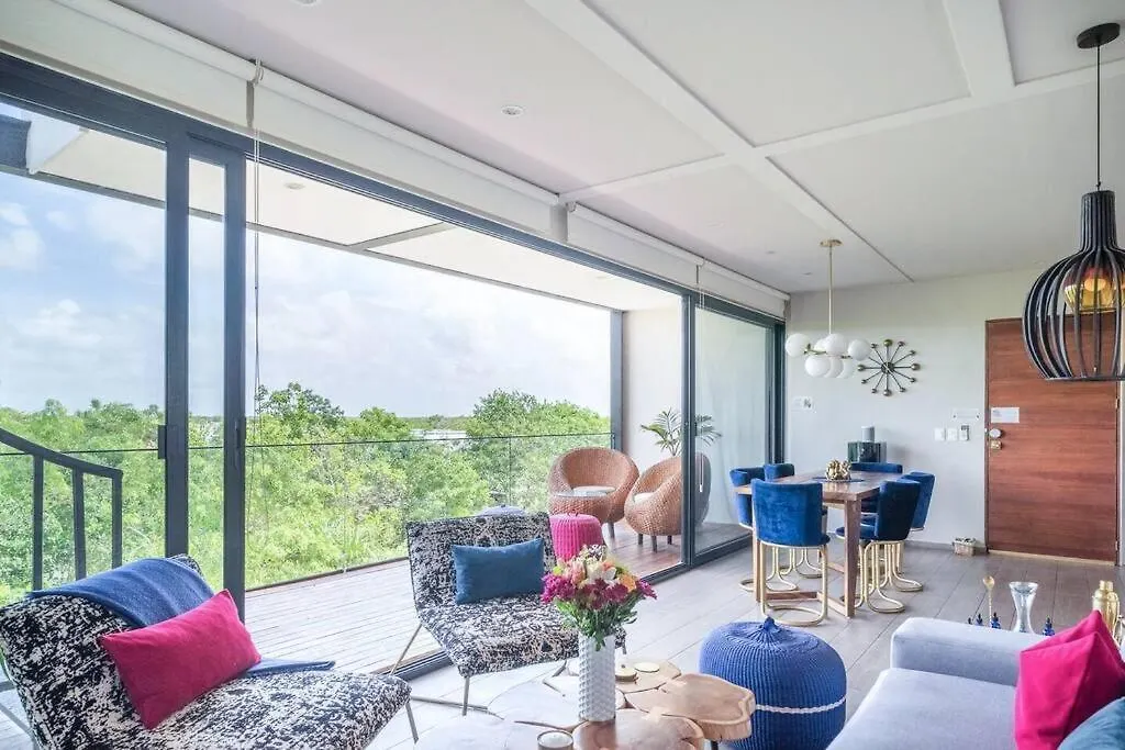 Designer Penthouse - Rooftop Pool & Jungle View 图卢姆 公寓